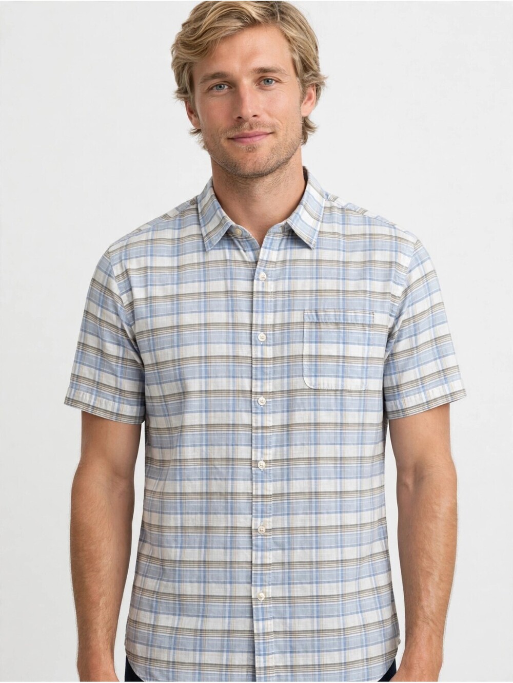 Van Heusen Men's Blue Plaid Short Sleeve Button Down Shirt Size L Pocket